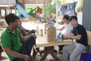カンボジアの農村での聞き取り調査