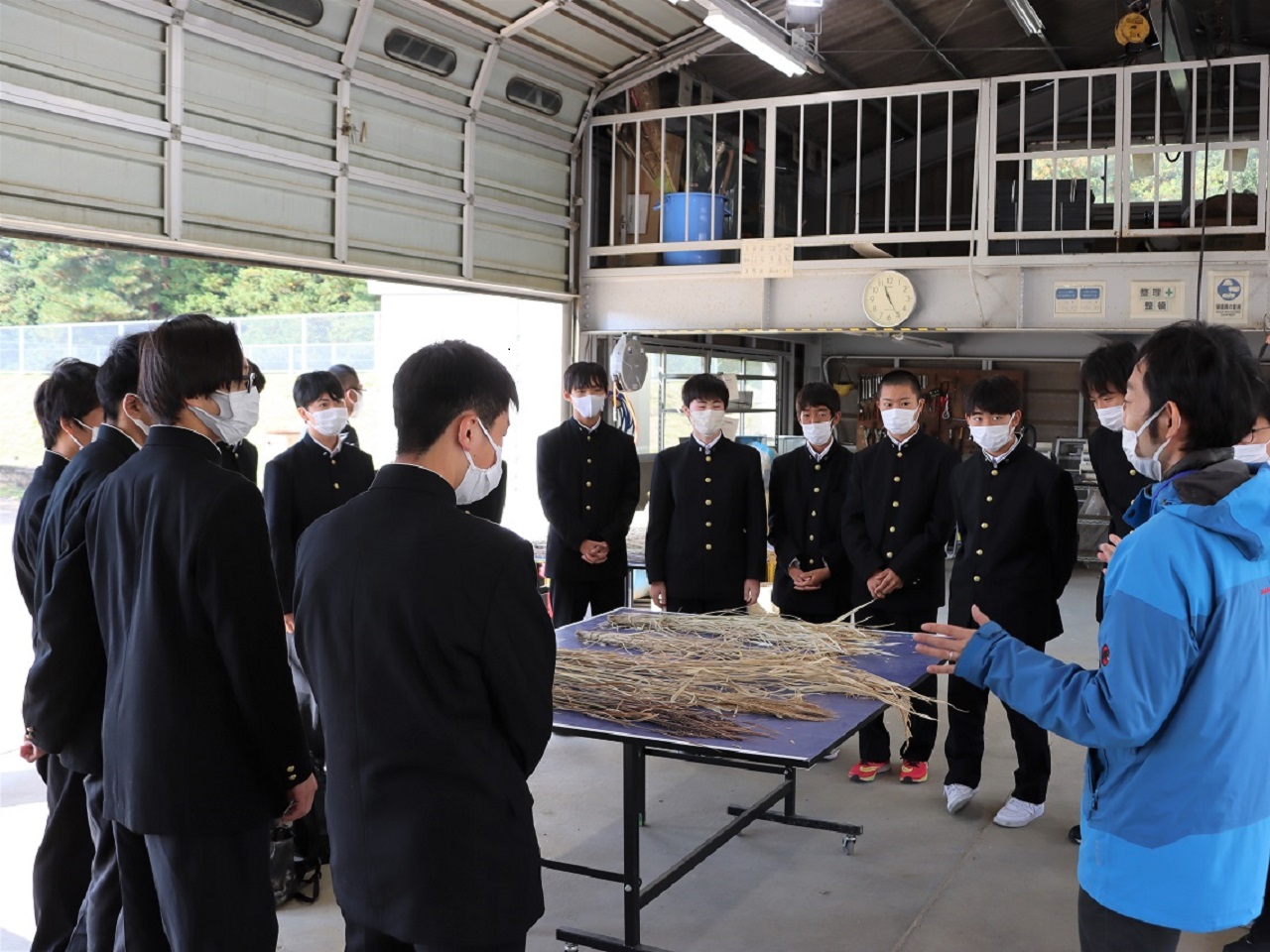 栃木県立栃木高等学校の1年生33名が国際農研を訪問 国立研究開発法人 国際農林水産業研究センター JIRCAS